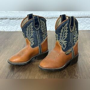 Wrangler Tan and Blue‎ Western Boots 6D